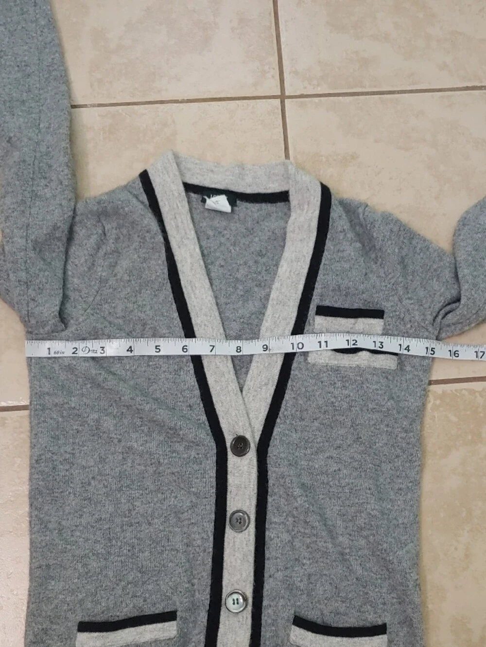 Vintage J. Crew Varsity Cardigan Women's Grey Wool Cashmere Sweater Size XS